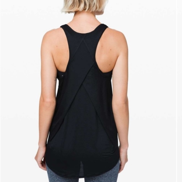 Lululemon Black High Low Flowy Racerback Tank Top - Picture 2 of 6